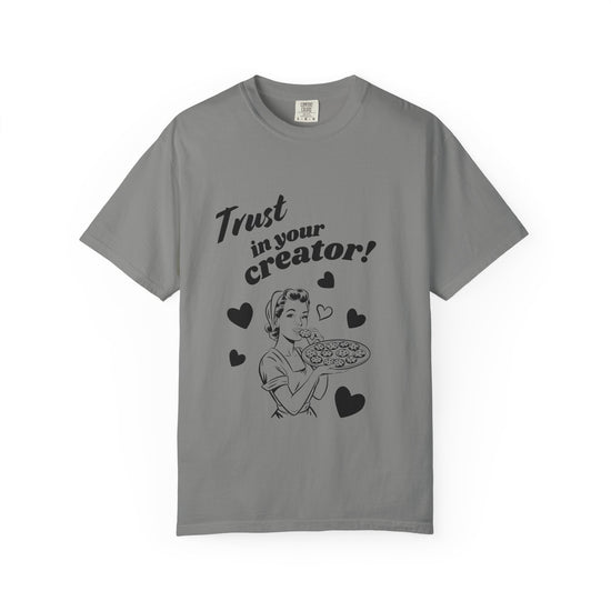 "Trust In Your Creator" Retro Mom Tee