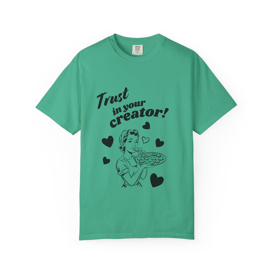 "Trust In Your Creator" Retro Mom Tee
