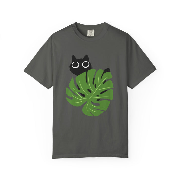 Vintage Black short-sleeve crewneck t-shirt featuring a graphic of a black cat peeking over a green monstera leaf with white-rimmed glasses, displayed on a clean white background.